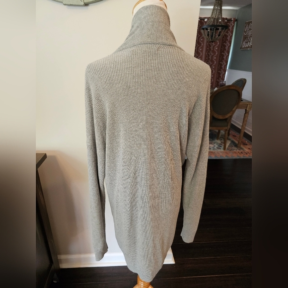 Abercrombie & Fitch Women's Size Medium Gray Knit Longline Open Cardigan Pockets - Picture 7 of 12
